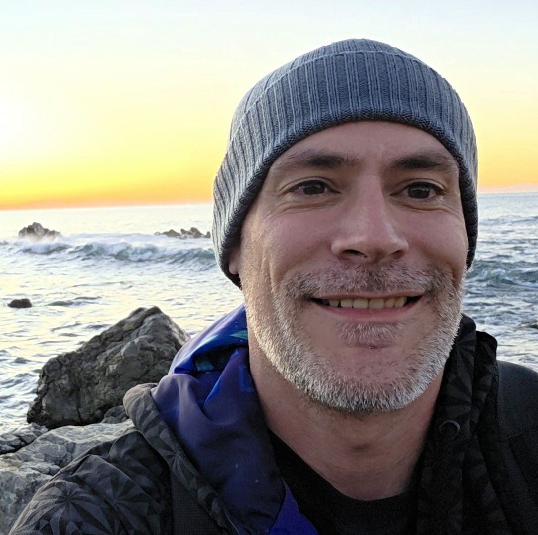Mark Nicolas